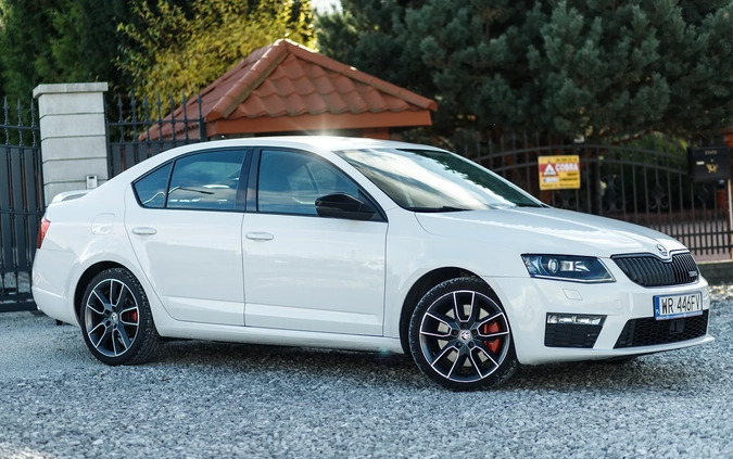 Skoda Octavia cena 64900 przebieg: 224000, rok produkcji 2016 z Borne Sulinowo małe 704